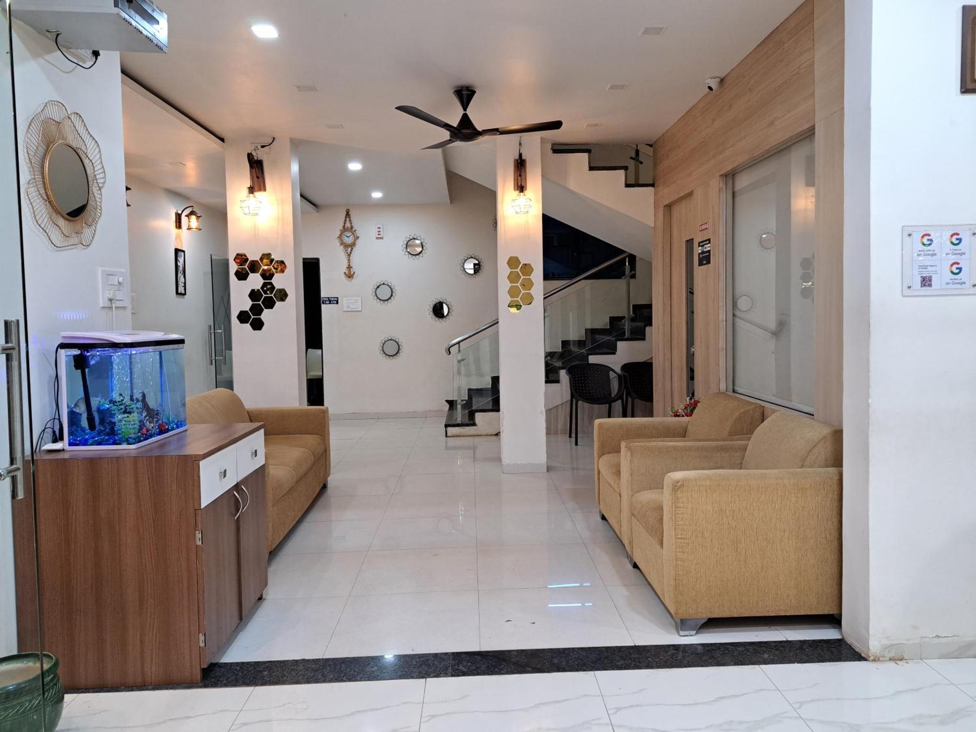 فندق Onella Regency بانتشجانى المظهر الخارجي الصورة